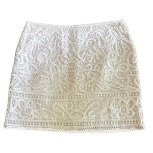 Club Monaco Elegant White/Cream Lace Skirt, Size 8